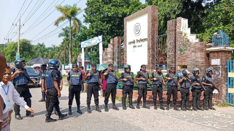 রাকসু নির্বাচনে ভোট গ্রহণ শেষ, ফলাফলে অপেক্ষায় দেশ