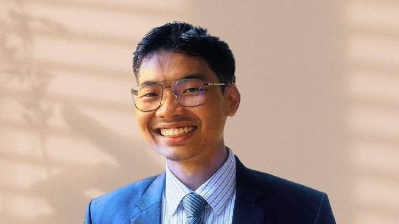 'মেরে ঠ্যাং ভেঙে দেওয়ার’ হুমকি দেন চাকমা, অভিযোগ শিক্ষার্থীর