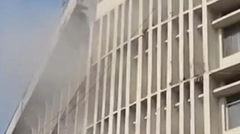 বাংলাদেশ মেডিকেল বিশ্ববিদ্যালয় হাসপাতালে আগুন