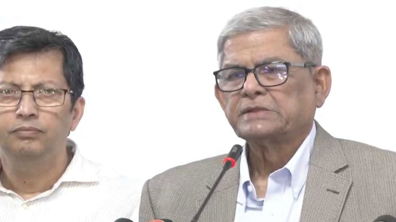 খালেদা জিয়াকে বিদেশে নেয়ার সব প্রস্তুতি সম্পন্ন, অপেক্ষা শারীরিক স্থিতিশীলতার: মির্জা ফখরুল