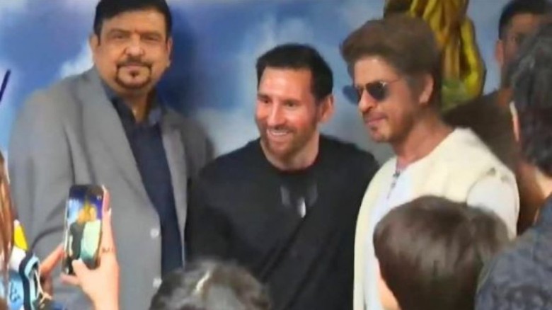 ভারতে মেসি, কলকাতায় শাহরুখ খানের সঙ্গে মিলনমুহূর্ত