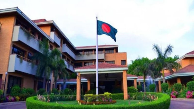 দিল্লিতে বাংলাদেশ হাইকমিশনে ভিসা কার্যক্রম বন্ধ